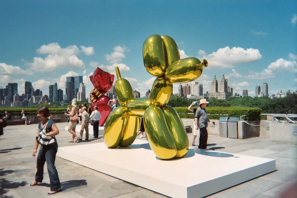 當代雕塑作品介紹：Jeff Koons的Balloon Dog